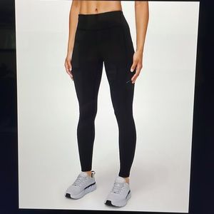 Lululemon speed up right 28”